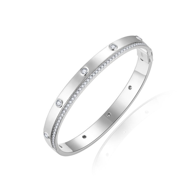 Gilded Gold Star Ring · Silver Plated 18K Gold Moissanite Bracelet