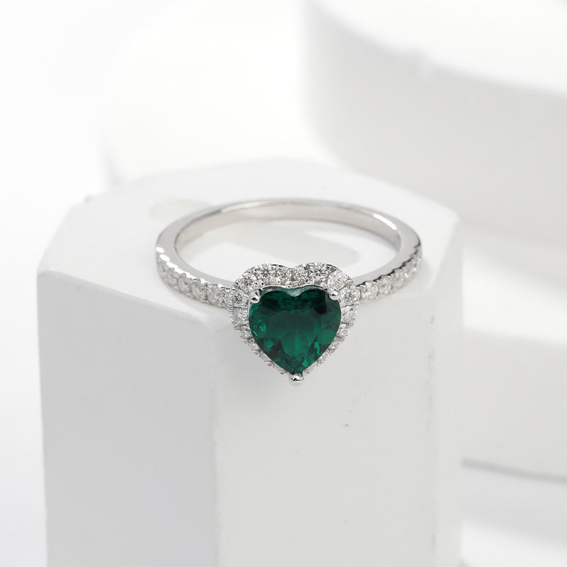 Beloved Secret Realm · 1.2 Carat cultivated emerald Heart Shaped Moissanite Ring