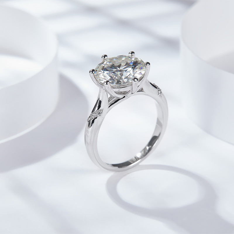 Spiritual Six Claws Full Moissanite Ring