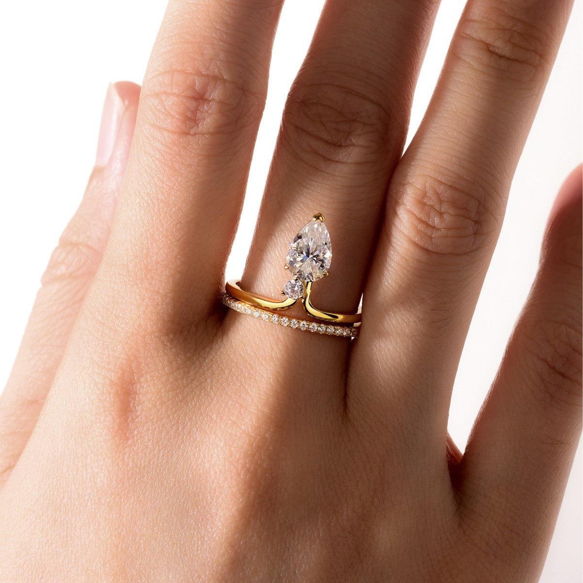 Twin Star Pear& Round Moissanite Double Ring Set