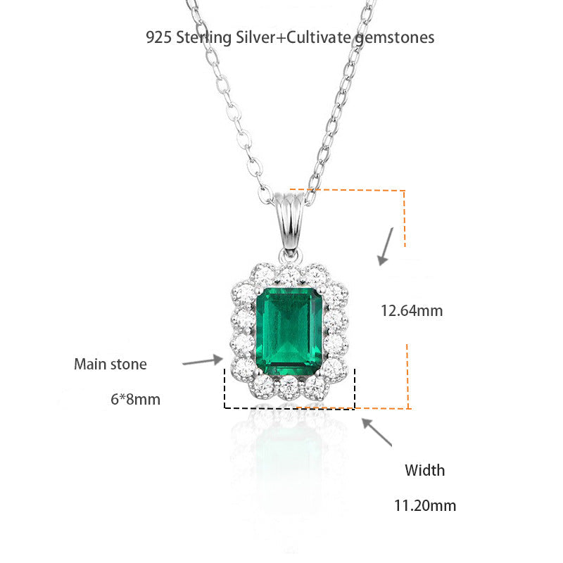 The Wizard of Oz · 2 carat cultivated emerald necklace