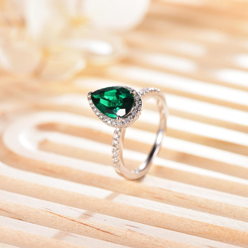 The Wizard of Oz · 3-carat pear shaped moissanite diamond ring