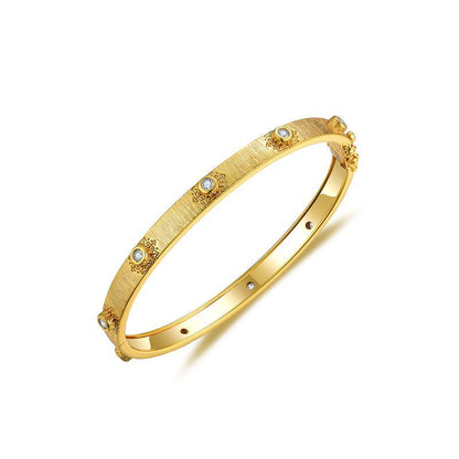 Gilded Gold Star Ring · Silver Plated 18K Gold 0.45 ct Moissanite Bracelet