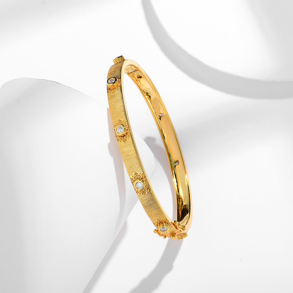 Gilded Gold Star Ring · Silver Plated 18K Gold 0.45 ct Moissanite Bracelet