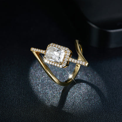 Gilded square moissanite ring - dazzling and dazzling