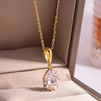 S925 silver pear shaped moissanite necklace