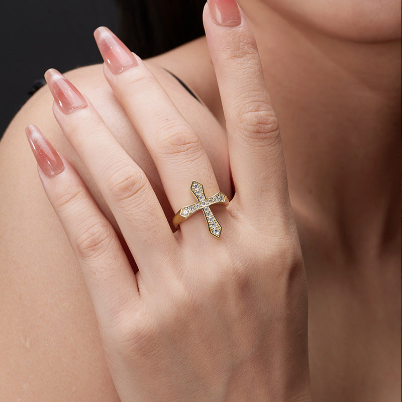 Moissanite Men's Punk Ring