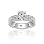 Minimalist Light · 1 Carat Full Moissanite Ring