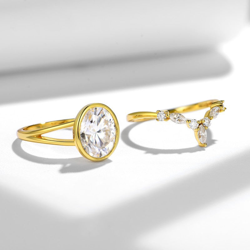 Eternal Kiss - All Moissanite Ring