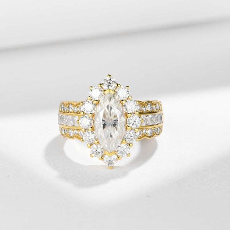 Star River Kiss · Marquise Moissanite Ring